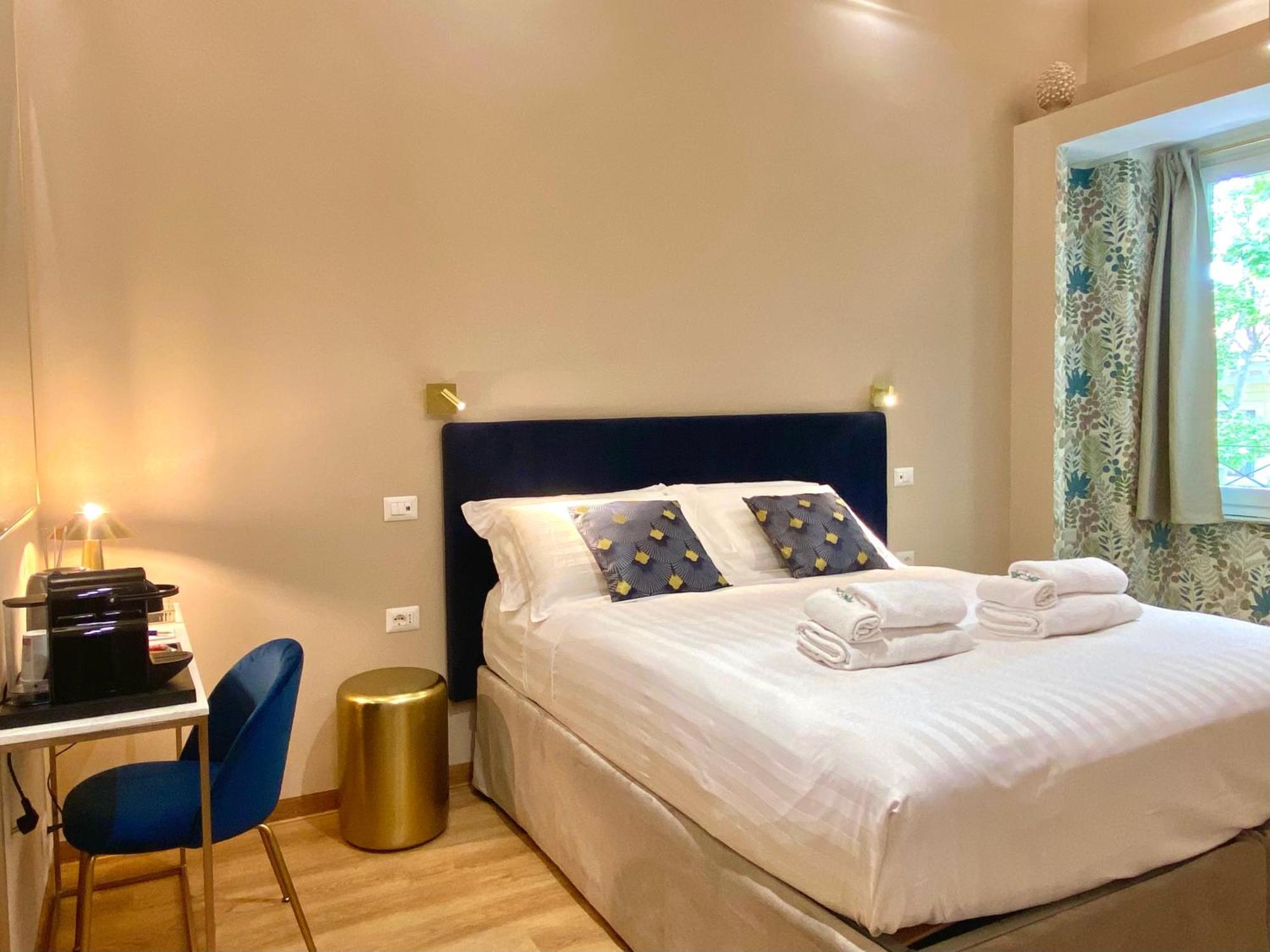 Queen Of Rome Luxury Rooms Kültér fotó